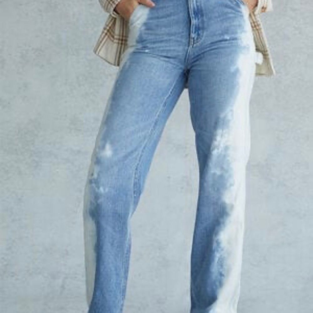 🎉 Host Pick 🎉Pacsun 90’s Side Bleach Boyfriend Carpenter Jeans